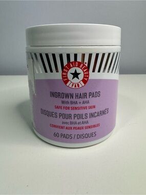 First Aid Beauty Lavender Ingrown Hair Pads with BHA + AHA